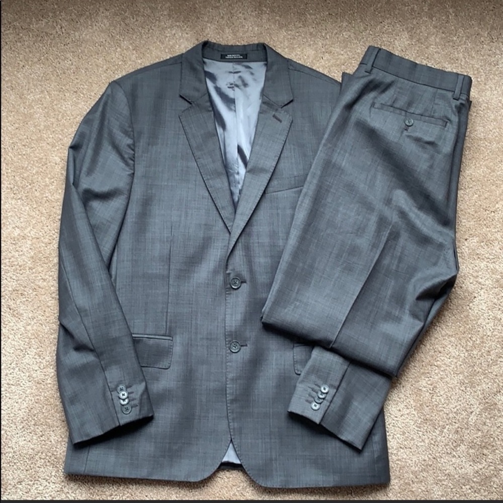 Express Suit